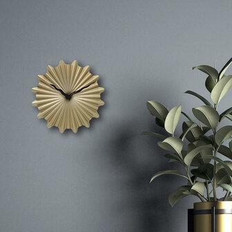 NeXtime NE-3286GO Metalen Wandklok - 40cm - Stille Klok - Goud - &quot;Sunny&quot;