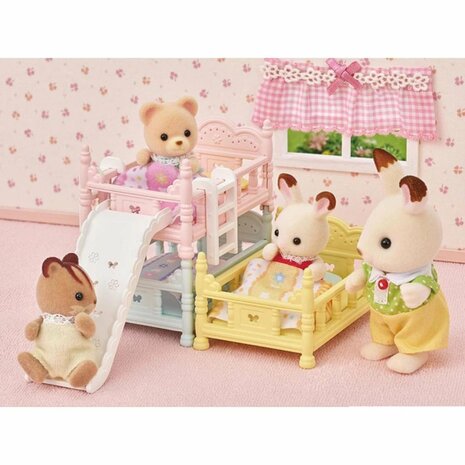 Sylvanian Families 5741 Stapelbed voor Drie